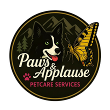 Paws & Applause Logo